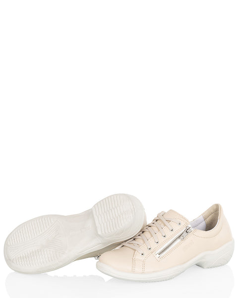 Sievi Salla beige kävelykengän pitävä pohja