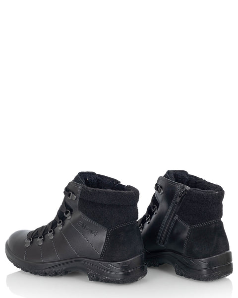 Naisten talvinilkkurit Sievi Kirsi musta nauhoilla ja vetoketjulla